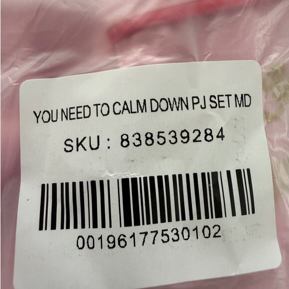TAYLOR SWIFT NWT | PINK YOU NEED TO CALM DOWN PJ PAJAMA SET AND EYE MASK | Med - Picture 6 of 6